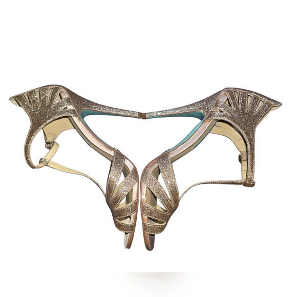 Betsy Johnson Something Blue Collection Champagne Heels Size 7 - Picture 5 of 9